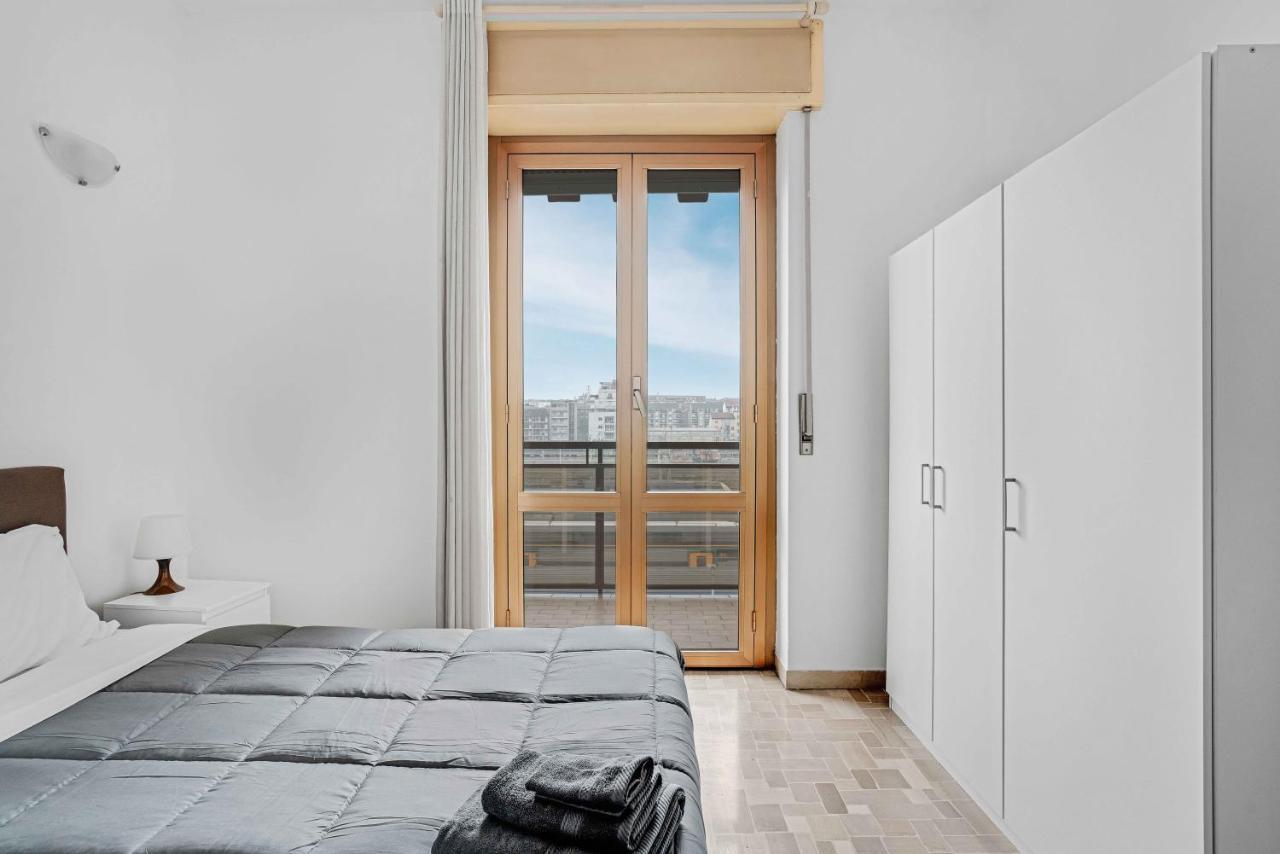 Cav9 - Large Apartment With Panoramic View - Milano Esterno foto