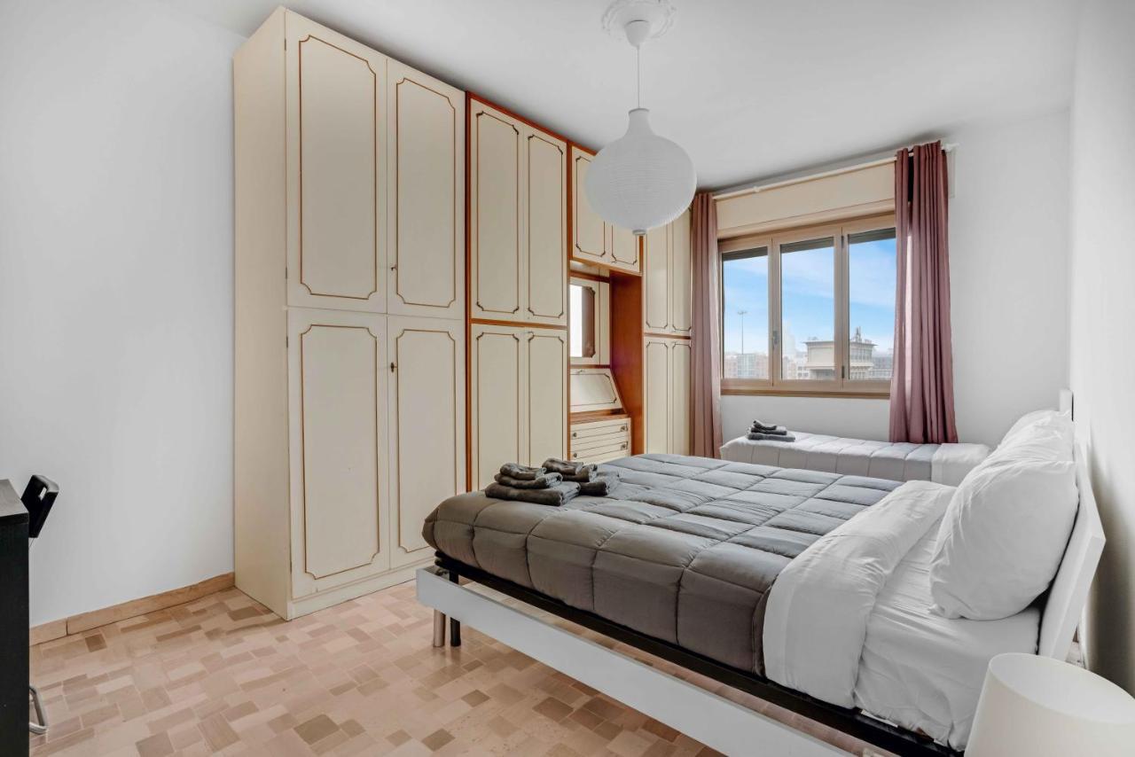 Cav9 - Large Apartment With Panoramic View - Milano Esterno foto
