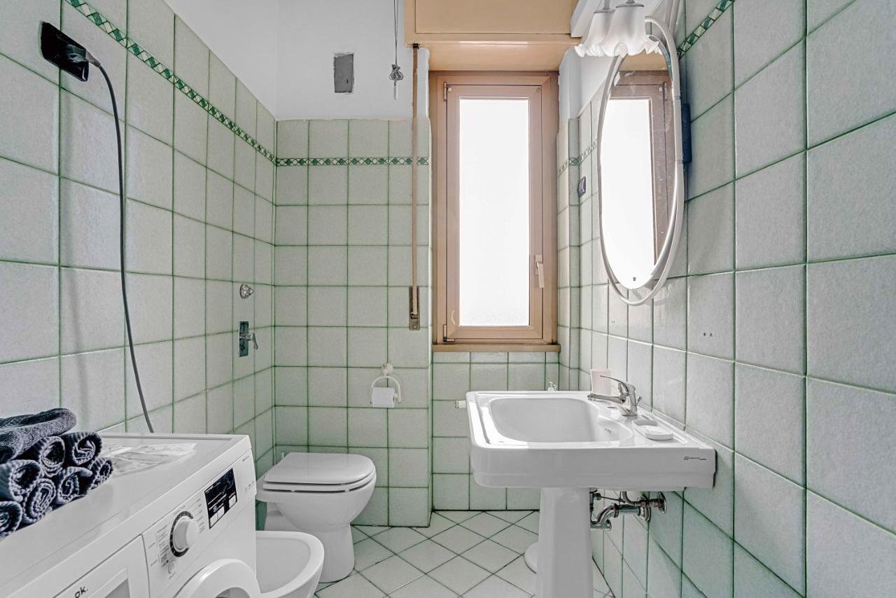 Cav9 - Large Apartment With Panoramic View - Milano Esterno foto