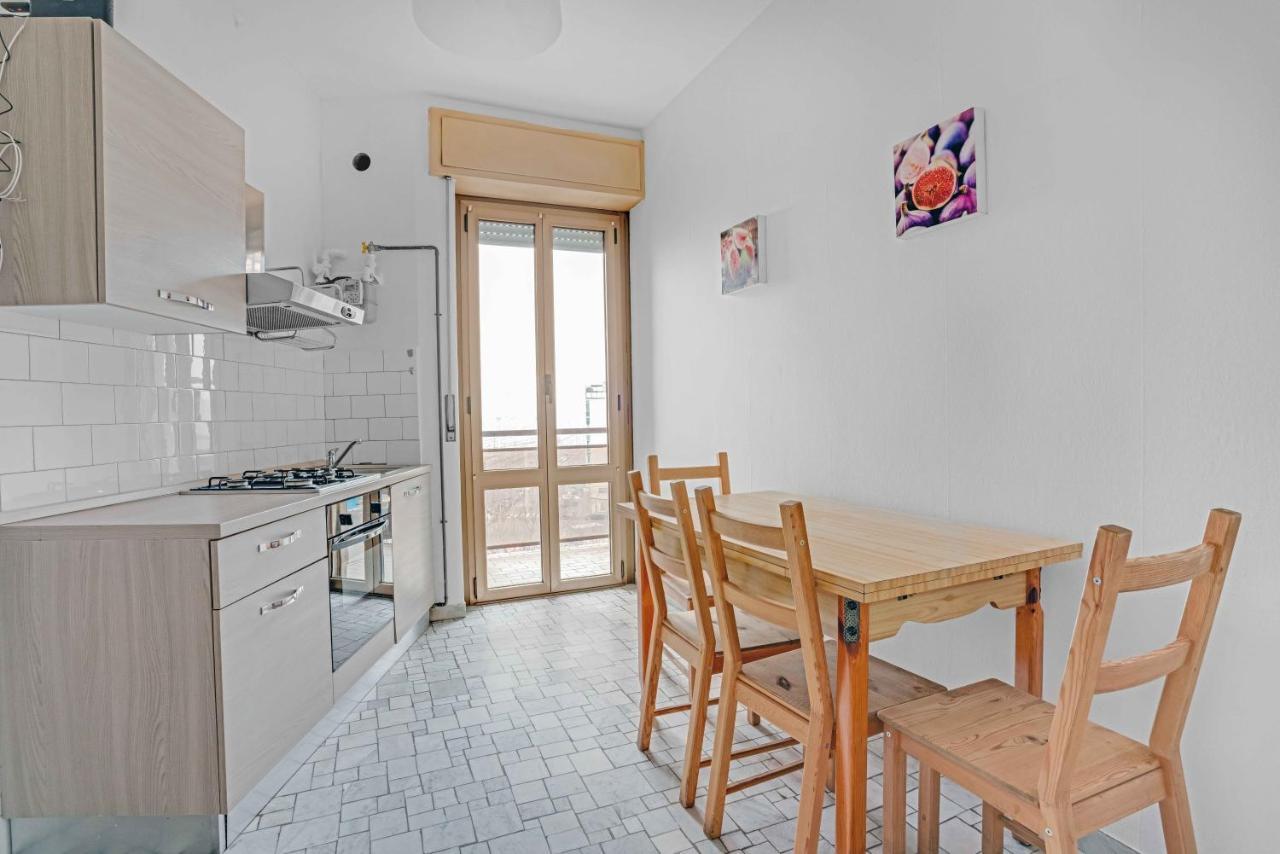 Cav9 - Large Apartment With Panoramic View - Milano Esterno foto